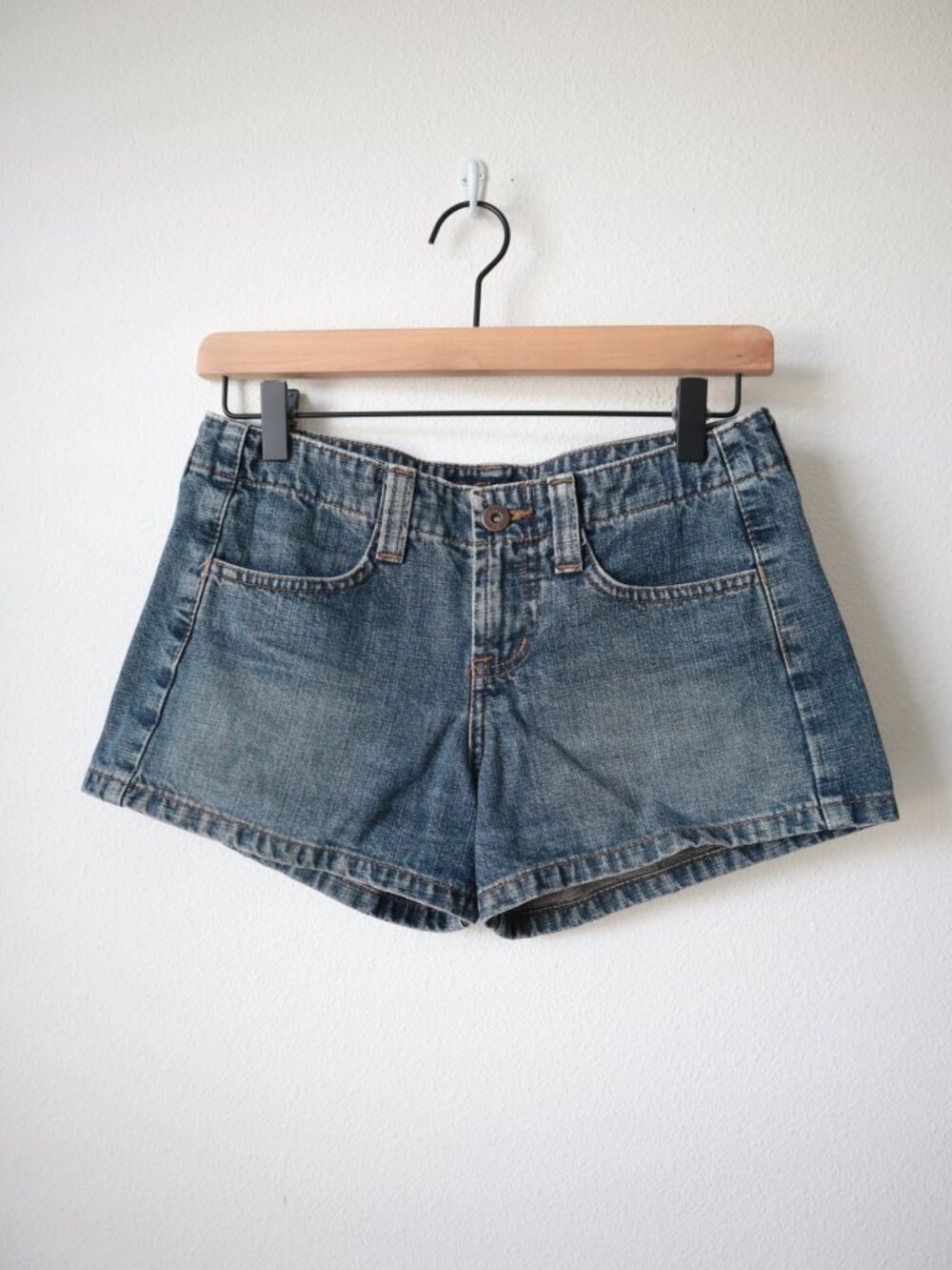 Vintage Y2K l.e.i. Low Rise Micro Shorts | 1